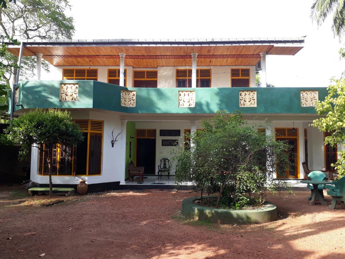 Guesthouse Sunshine Aluthgama Bagian luar foto