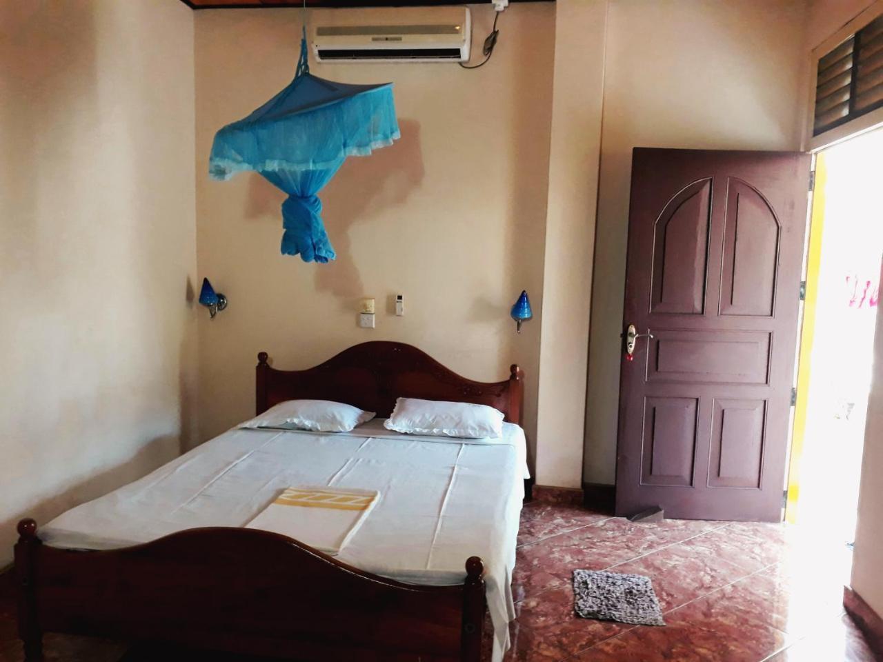 Guesthouse Sunshine Aluthgama Bagian luar foto