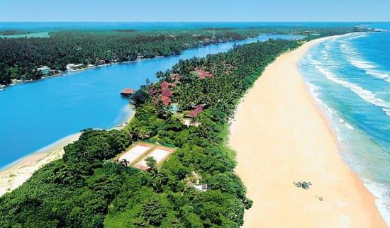 Guesthouse Sunshine Aluthgama Bagian luar foto